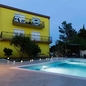 apartment-mery-pula.in-istria.net/